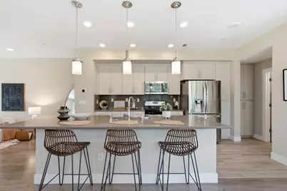 350 Circuit Way, Mountain View, CA 94043 - Photo 13