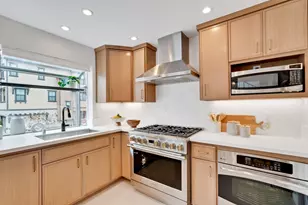 363 N Rengstorff Ave 4, Mountain View, CA 94043 - Photo 19