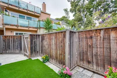 363 N Rengstorff Ave 4, Mountain View, CA 94043 - Photo 49