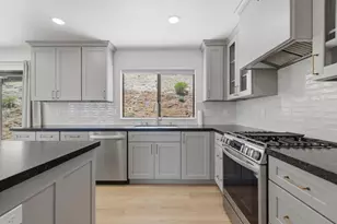 1510 Welburn Ave, Gilroy, CA 95020 - Photo 27