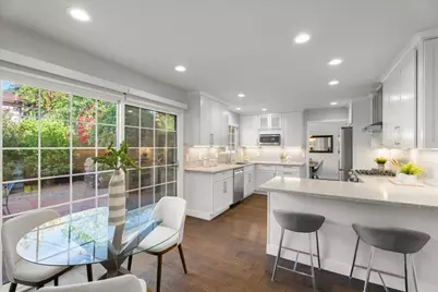 880 Savory Dr, Sunnyvale, CA 94087 - Photo 11