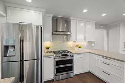 880 Savory Dr, Sunnyvale, CA 94087 - Photo 13