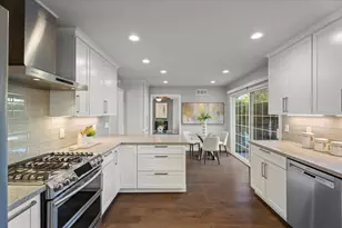 880 Savory Dr, Sunnyvale, CA 94087 - Photo 15