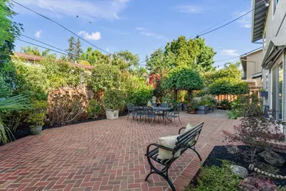 880 Savory Dr, Sunnyvale, CA 94087 - Photo 31
