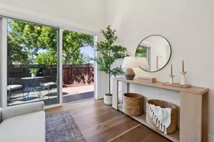 821 Mulberry Ln, Sunnyvale, CA 94087 - Photo 31