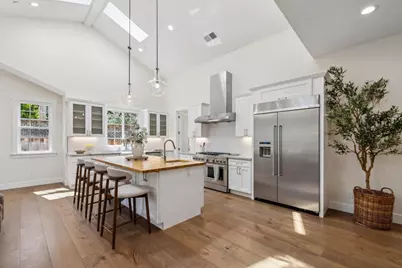 821 Mulberry Ln, Sunnyvale, CA 94087 - Photo 15