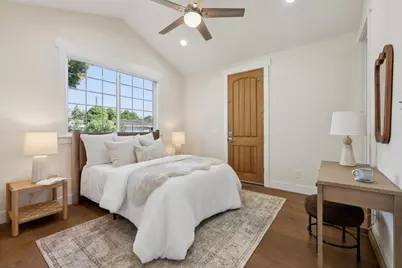 821 Mulberry Ln, Sunnyvale, CA 94087 - Photo 23
