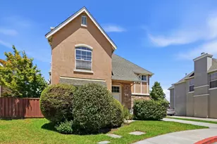 45 Canterbury Pl, Gilroy, CA 95020 - Photo 3
