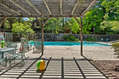 62 Pearce Mitchell Pl 62, Stanford, CA 94305 - Photo 23