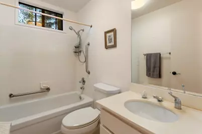 62 Pearce Mitchell Pl 62, Stanford, CA 94305 - Photo 17