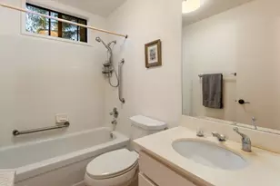62 Pearce Mitchell Pl 62, Stanford, CA 94305 - Photo 17