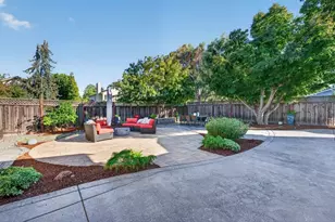 455 Preston Dr, Mountain View, CA 94040 - Photo 39
