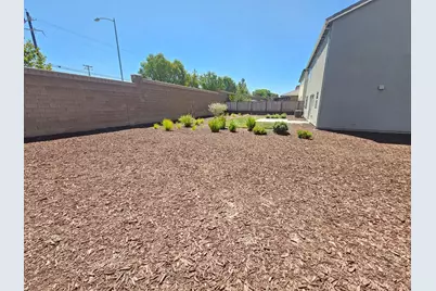 2130 Brighton Dr, Hollister, CA 95023 - Photo 29