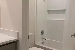 2130 Brighton Dr, Hollister, CA 95023 - Photo 9