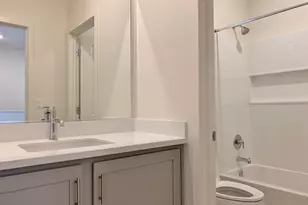 2130 Brighton Dr, Hollister, CA 95023 - Photo 7