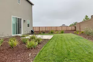 2130 Brighton Dr, Hollister, CA 95023 - Photo 27
