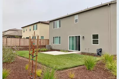 2130 Brighton Dr, Hollister, CA 95023 - Photo 13