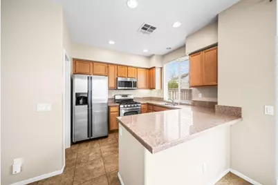 25265 Windy Cove St 1, Murrieta, CA 92562 - Photo 11