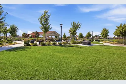 1225 Autumn Breeze Dr, Dixon, CA 95620 - Photo 31