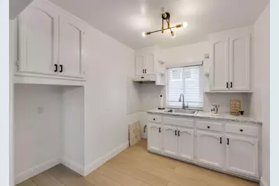 2139 Alameda De Las Pulgas, Redwood City, CA 94061 - Photo 17