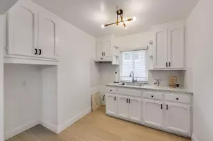 2139 Alameda de las Pulgas, Redwood City, CA 94061 - Photo 17