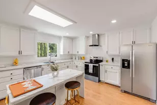 2139 Alameda de las Pulgas, Redwood City, CA 94061 - Photo 5