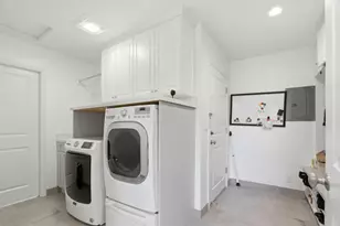 20234 Edinburgh Dr, Saratoga, CA 95070 - Photo 33