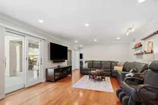 20234 Edinburgh Dr, Saratoga, CA 95070 - Photo 17