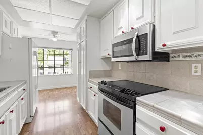 5347 Cribari Dell, San Jose, CA 95135 - Photo 7