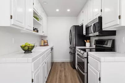 834 Shooting Star Ter, Sunnyvale, CA 94086 - Photo 7