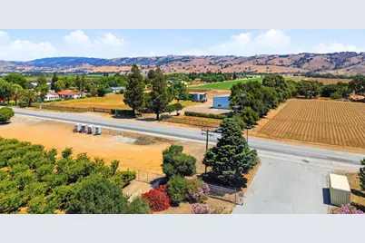 3065 Pacheco Pass Hwy, Gilroy, CA 95020 - Photo 73