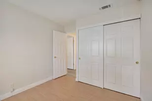 560 Cestaric Dr, Milpitas, CA 95035 - Photo 17