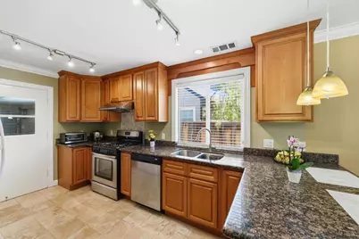 113 Cedar Ln, San Jose, CA 95127 - Photo 11