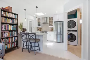 320 Center St, Redwood City, CA 94061 - Photo 41