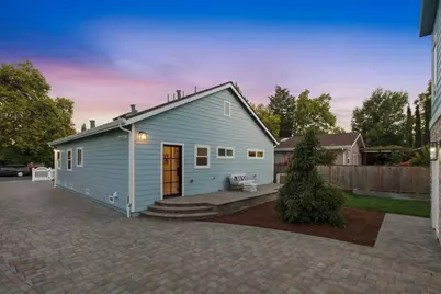 320 Center St, Redwood City, CA 94061 - Photo 57