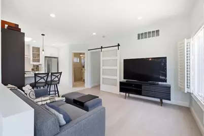 320 Center St, Redwood City, CA 94061 - Photo 37