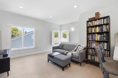 320 Center St, Redwood City, CA 94061 - Photo 39