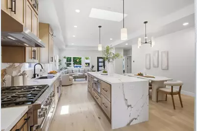 320 Center St, Redwood City, CA 94061 - Photo 15