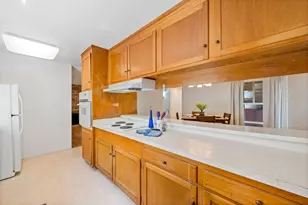 7864 Belknap Dr, Cupertino, CA 95014 - Photo 5