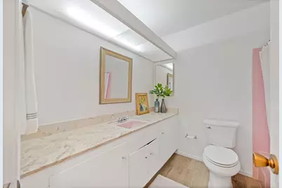 7864 Belknap Dr, Cupertino, CA 95014 - Photo 13