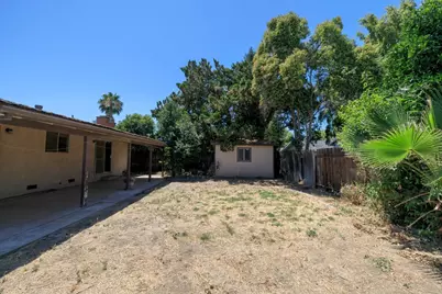 3217 Napier Dr, Modesto, CA 95350 - Photo 9