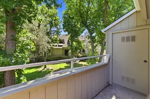 1672 Braddock Ct, San Jose, CA 95125 - Photo 27