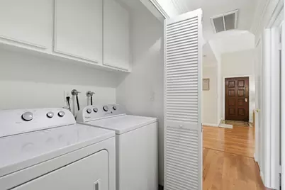 1672 Braddock Ct, San Jose, CA 95125 - Photo 27