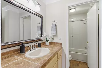 1672 Braddock Ct, San Jose, CA 95125 - Photo 23