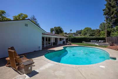 841 Carnation Ct, Los Altos, CA 94024 - Photo 27