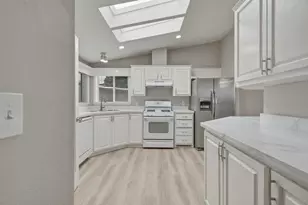 144 Holm Rd 97, Watsonville, CA 95076 - Photo 15