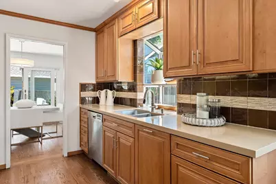 3359 Saint Michael Ct, Palo Alto, CA 94306 - Photo 15