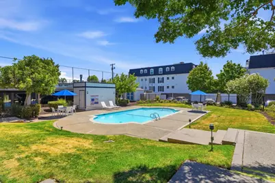 1943 Mount Vernon Court 103, Mountain View, CA 94040 - Photo 23