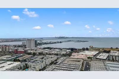 1202 66th St, Oakland, CA 94608 - Photo 27