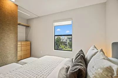 1202 66th St, Oakland, CA 94608 - Photo 23